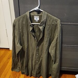 Old Navy Dark Green Shirt